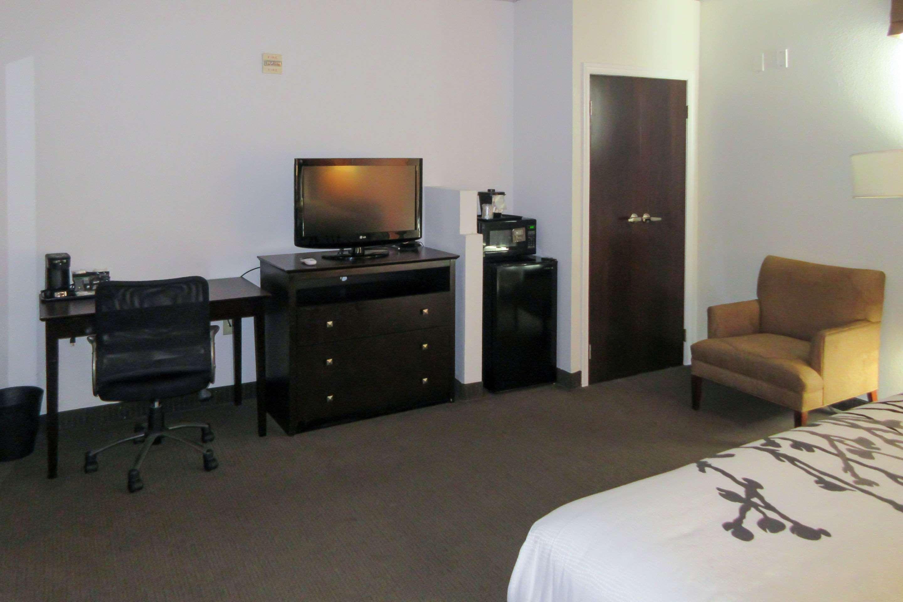 Sleep Inn & Suites Ft Lauderdale International Airport Dania Beach Exterior photo
