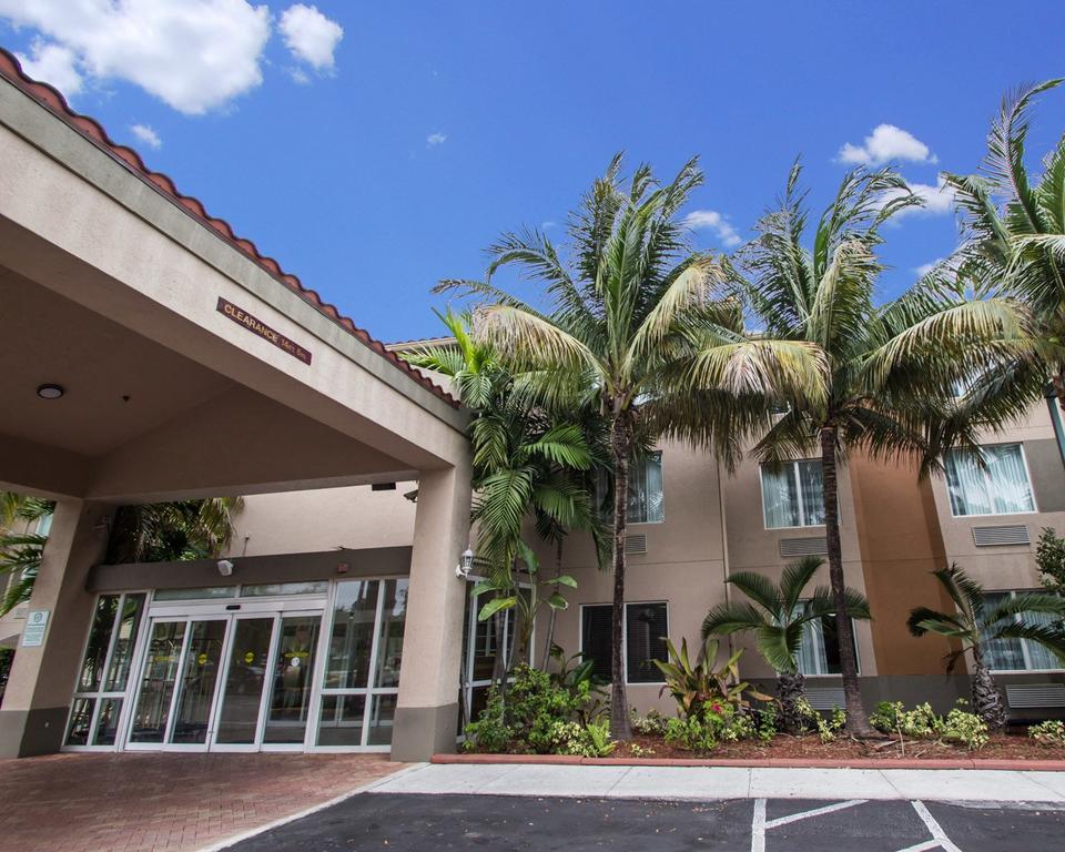 Sleep Inn & Suites Ft Lauderdale International Airport Dania Beach Exterior photo